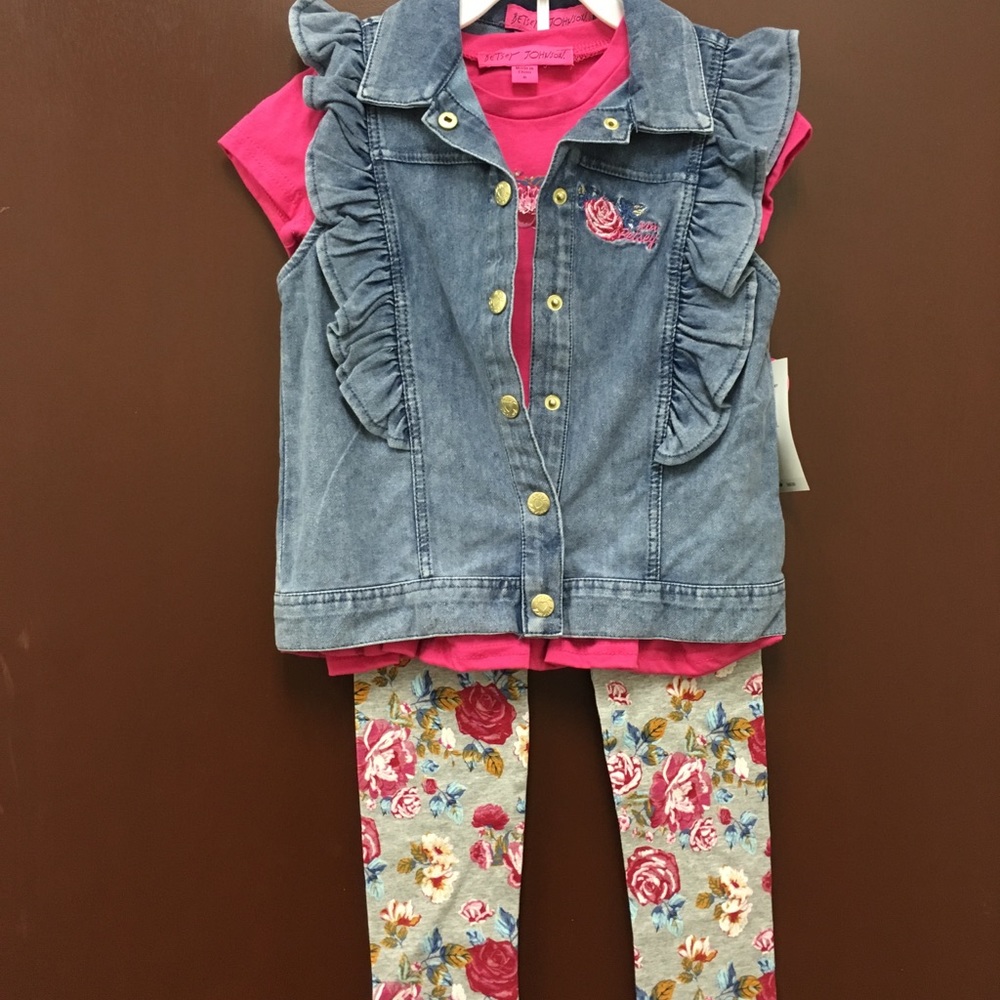 NWT Betsey Johnson 3 Piece Set
